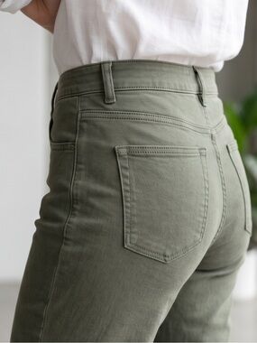 M Jeans by Maurice’s Olive Green Skinny Pants L REG Stretch Casual Jeans BOGO $5